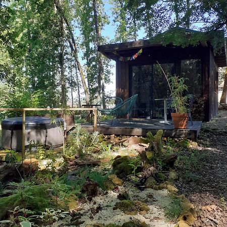 Le Gite De La Cabane De L'Oiseau Couze-et-Saint-Front ภายนอก รูปภาพ